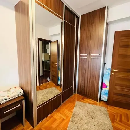 Apartment Modern